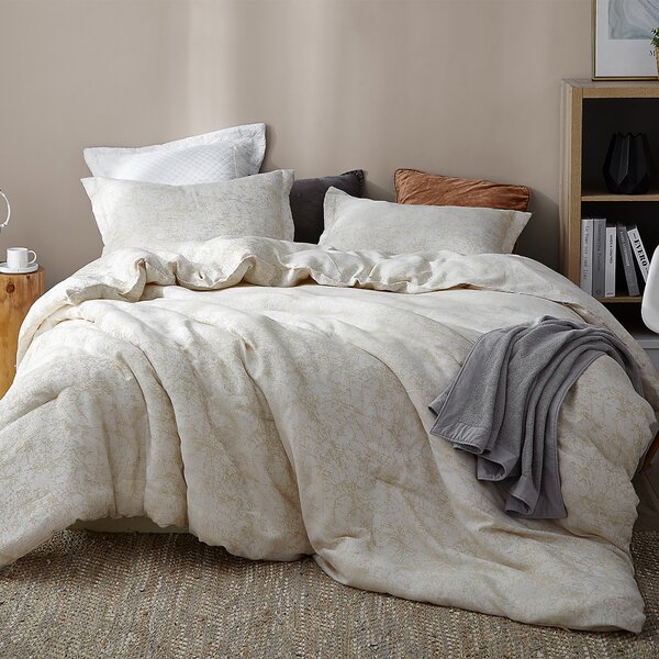 Wrought Studio Rucki Gold Coast Jacquard Comforter Set 